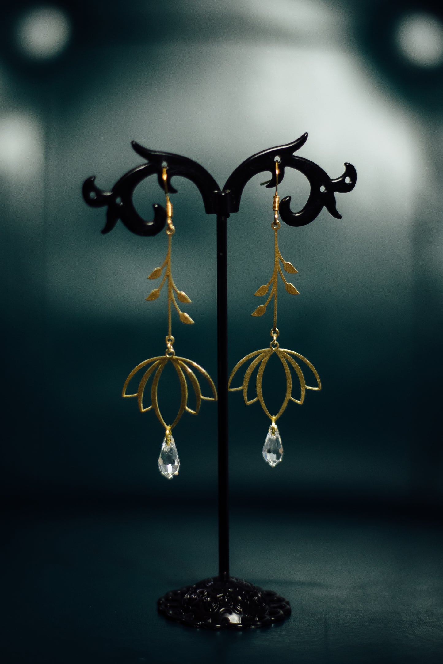 Gold Lotus w/Swarovski Teardrop