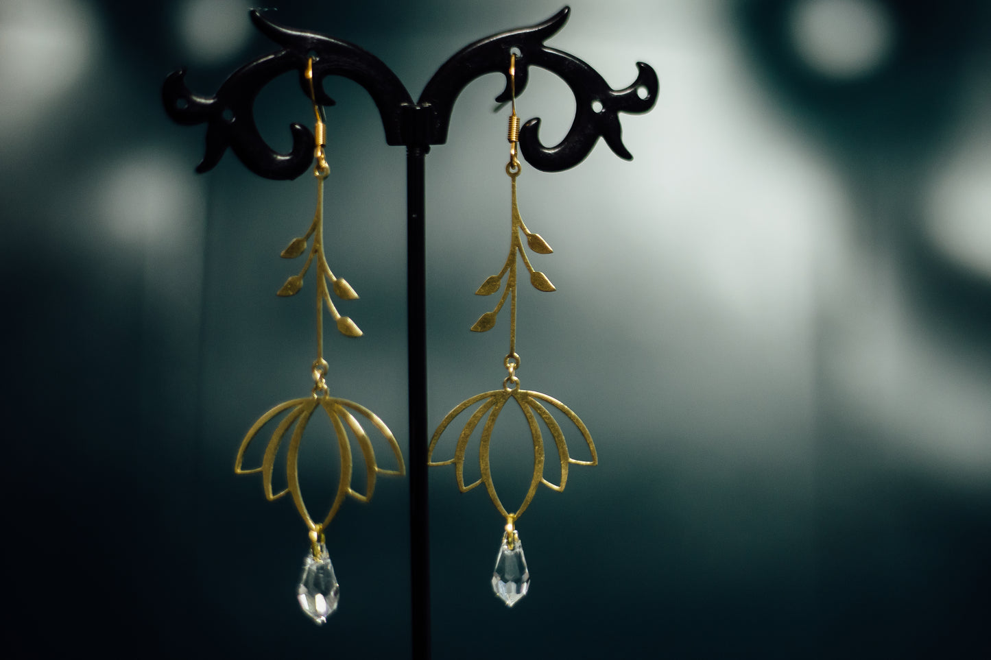 Gold Lotus w/Swarovski Teardrop