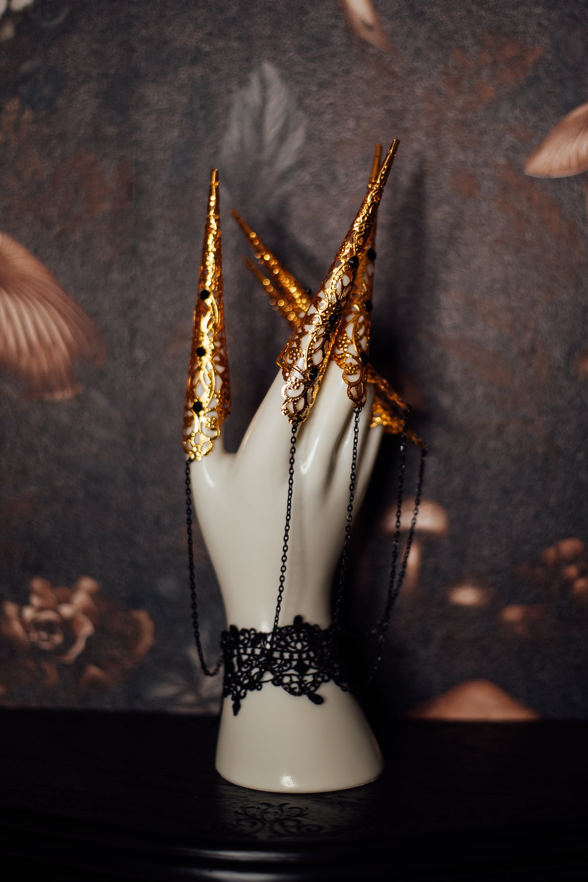 Gold & Black Crystal Finger Claw Set - Full Set