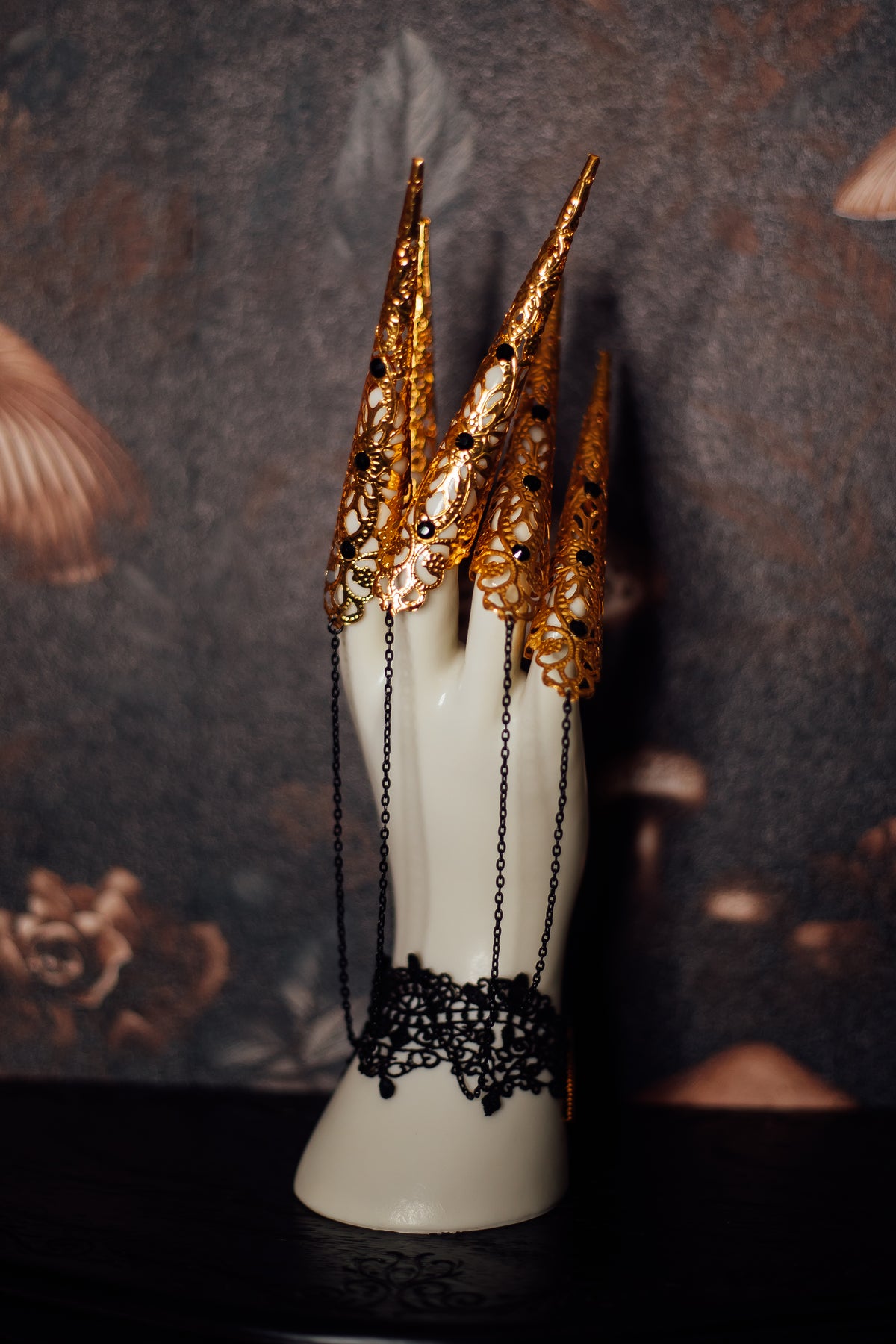 Gold & Black Crystal Finger Claw Set - Full Set