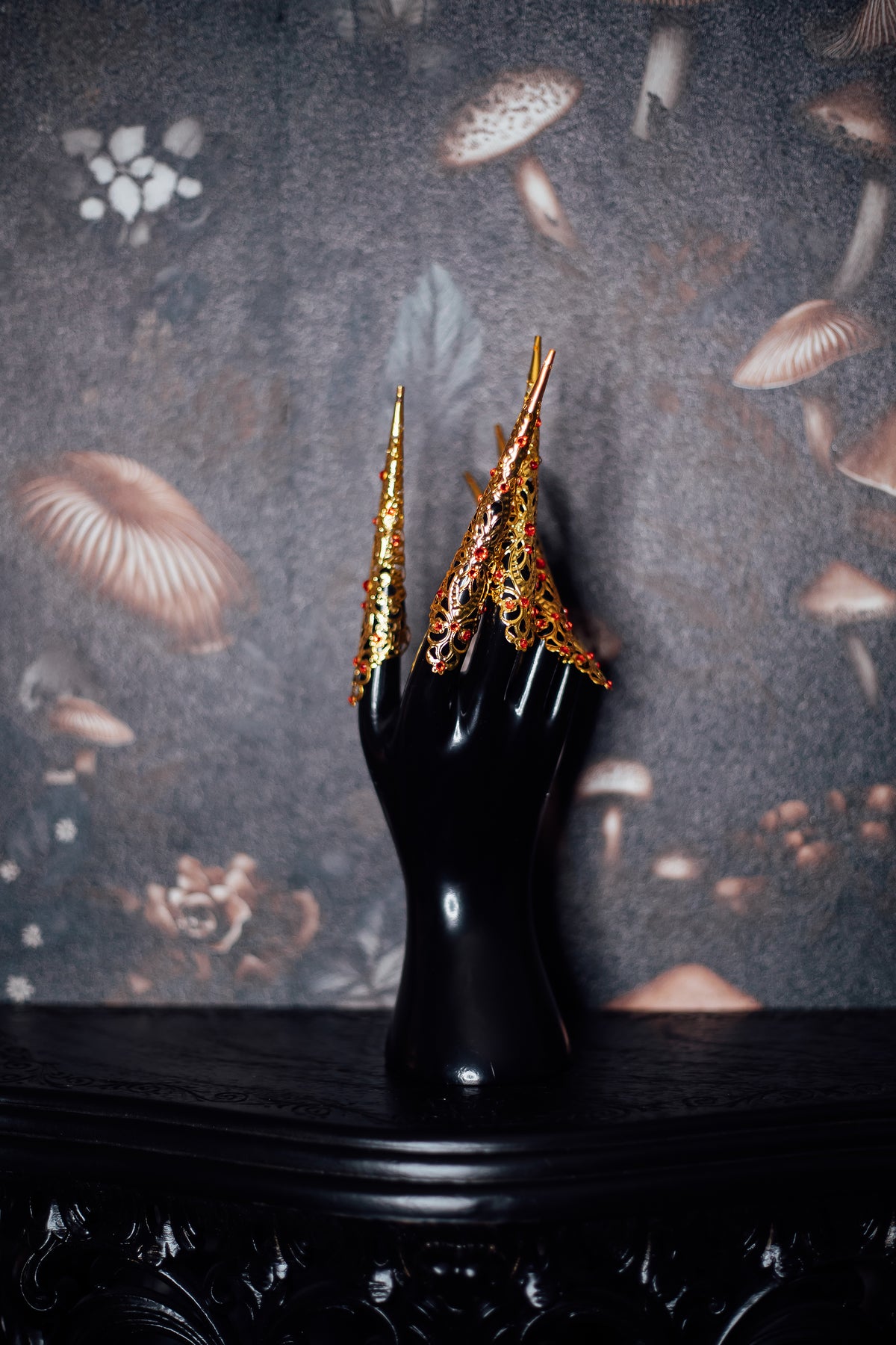 Gold & Orange Crystal Finger Claw Set - Single Hand