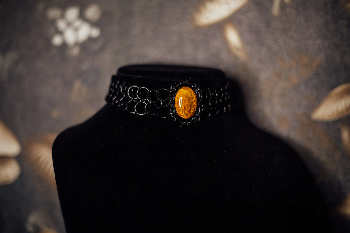 Yellow Stone Chainmail Choker
