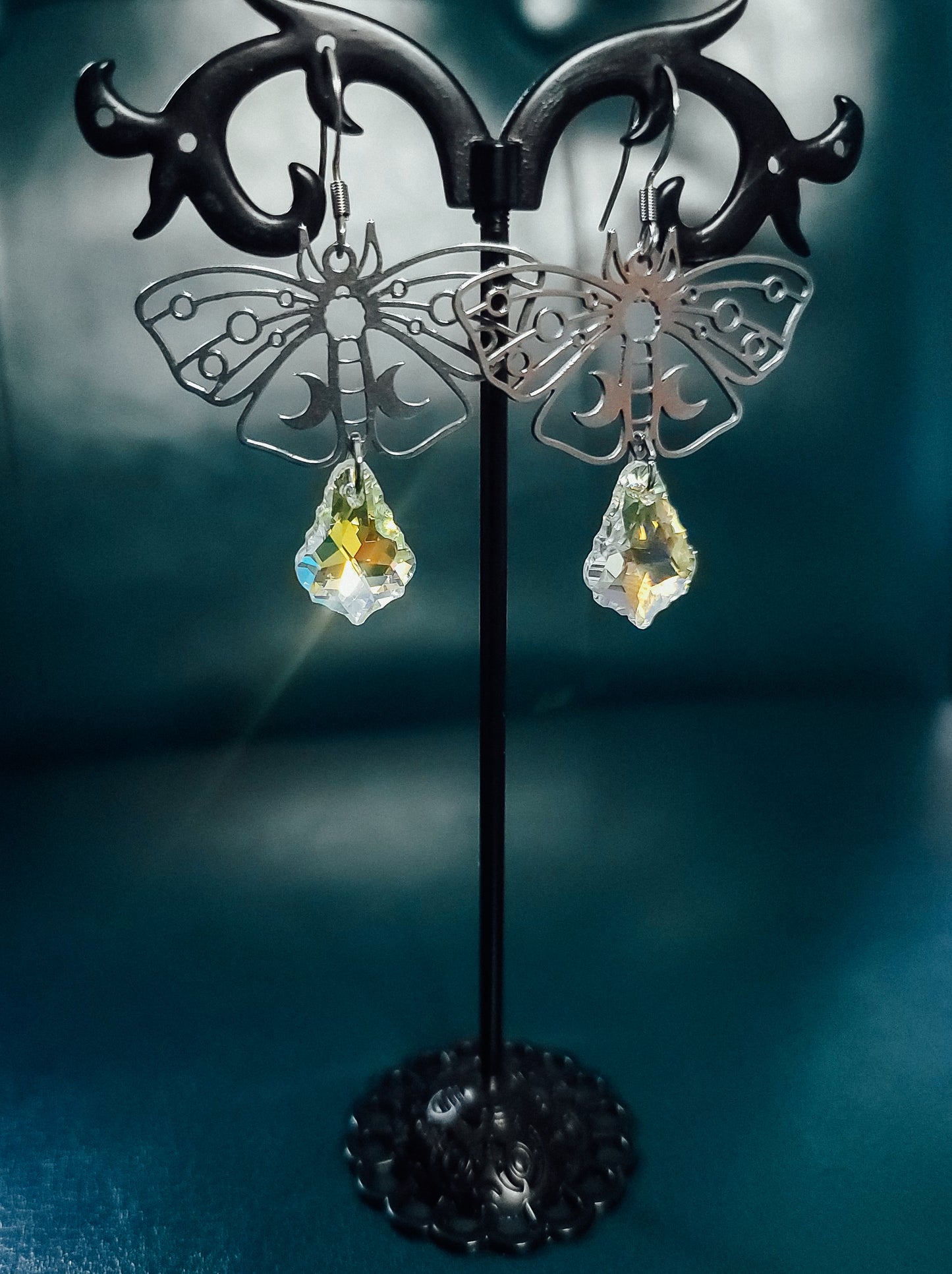 Silver Moth w/Baroque Swarovski Crystals